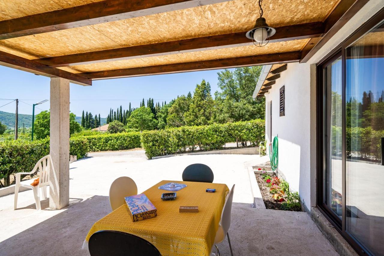 Apartment Laurel Leaf Lovorno Exterior photo