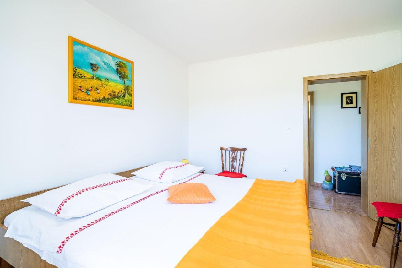 Apartment Laurel Leaf Lovorno Exterior photo