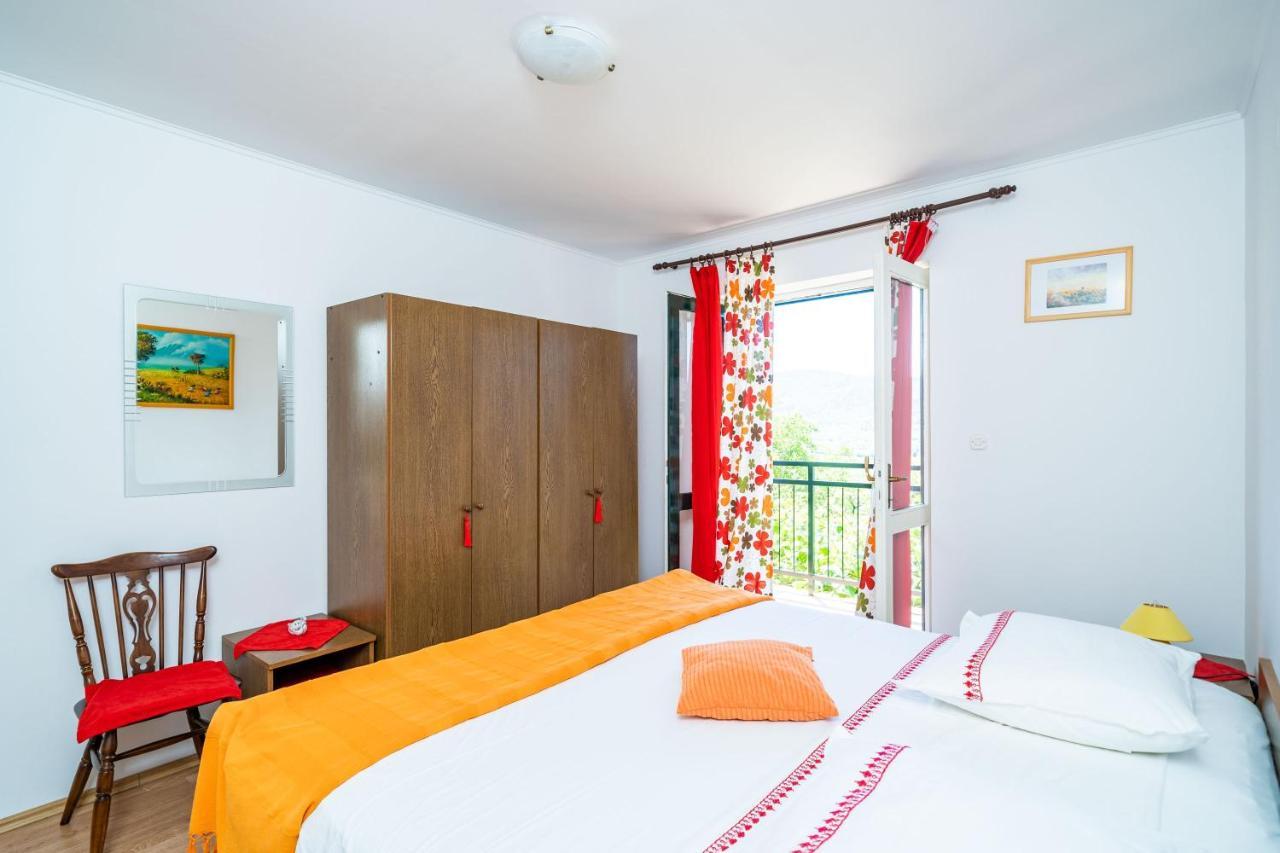 Apartment Laurel Leaf Lovorno Exterior photo